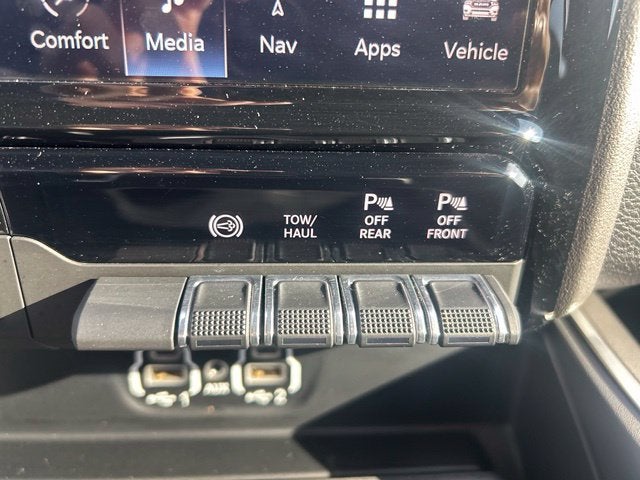 2024 RAM 3500 Big Horn 4WD
