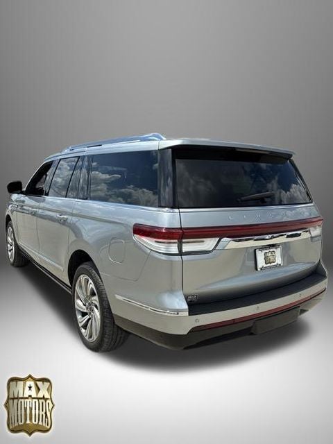 2023 Lincoln Navigator L Reserve