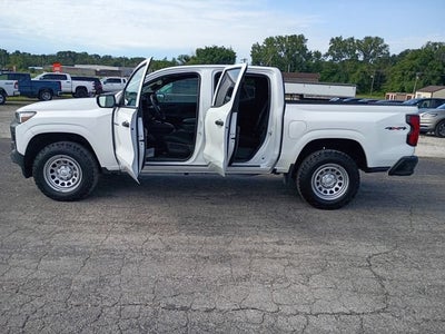 2024 Chevrolet Colorado WT