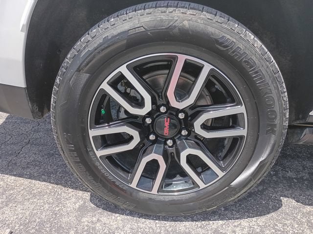 2024 GMC Yukon AT4