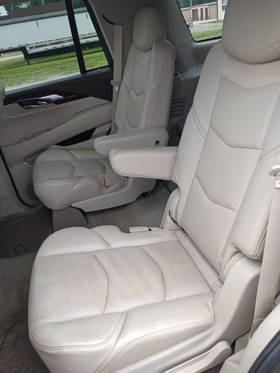 2015 Cadillac Escalade Luxury