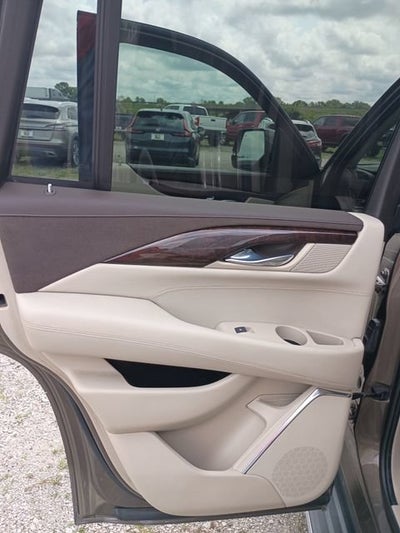 2015 Cadillac Escalade Luxury