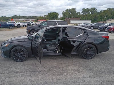 2021 Nissan Altima 2.5 SR