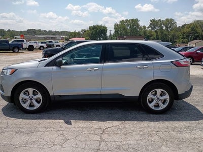 2021 Ford Edge SE