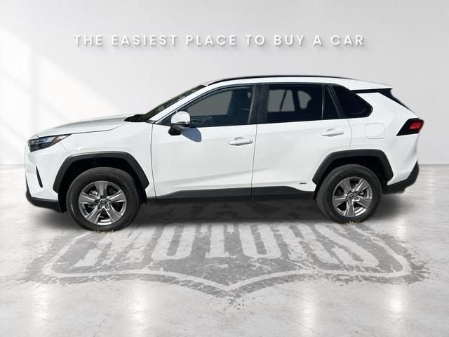 2025 Toyota RAV4 Hybrid XLE