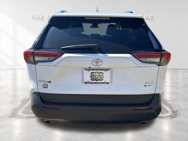 2025 Toyota RAV4 Hybrid XLE