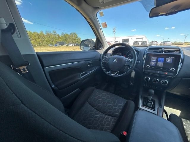2023 Mitsubishi Outlander Sport ES