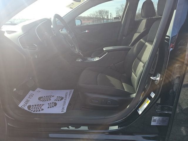 2025 Chevrolet Malibu RS