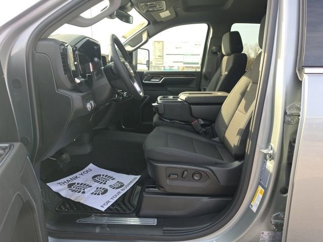 2026 GMC Sierra 3500 HD SLE DRW