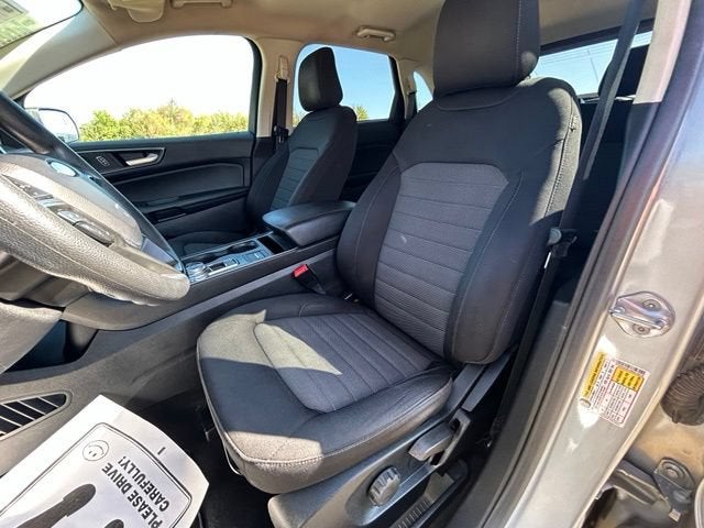 2021 Ford Edge SE
