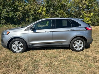 2021 Ford Edge SE