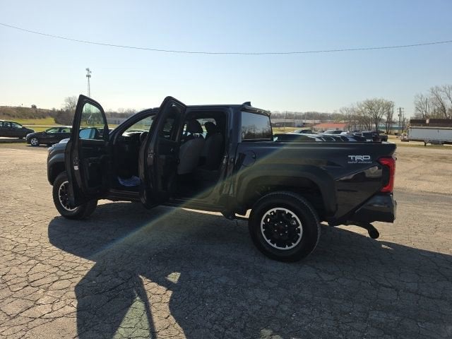 2025 Toyota Tacoma 4WD SR