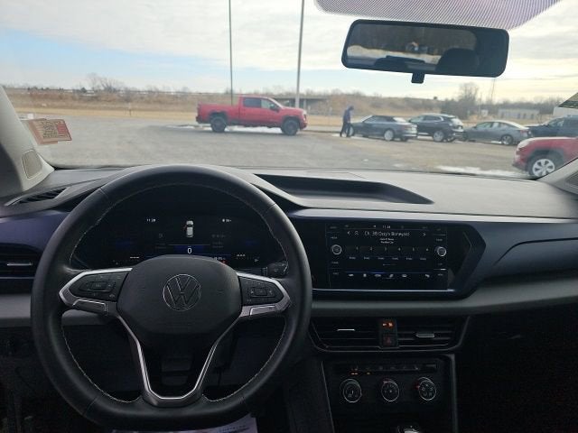 2022 Volkswagen Taos SE