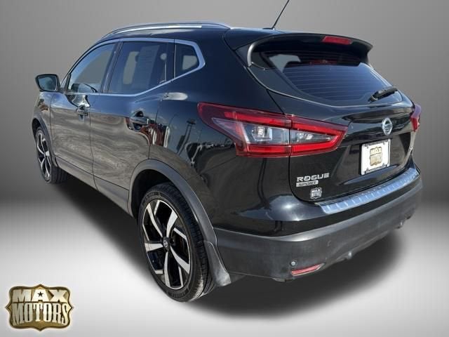 2022 Nissan Rogue Sport SL