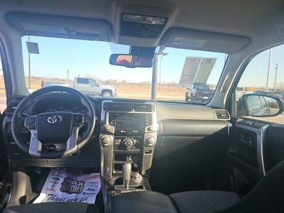 2024 Toyota 4Runner SR5